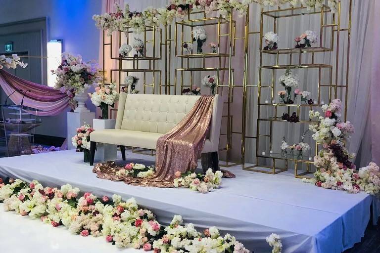 Head Seating Area Stage