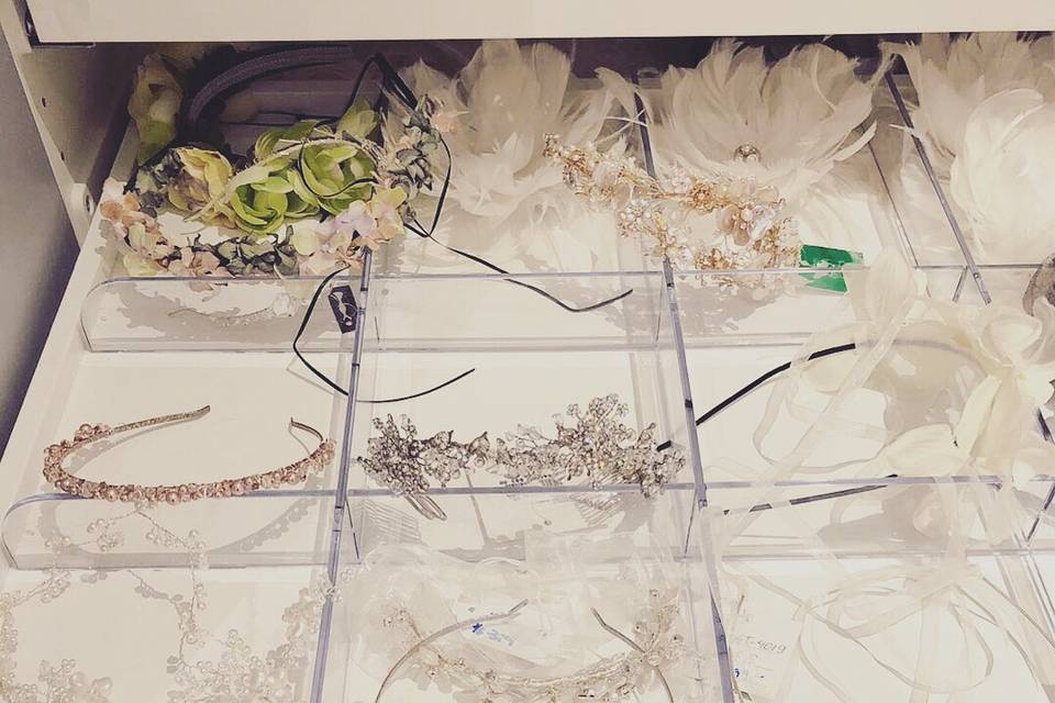 BRIDAL ACCESSORIES