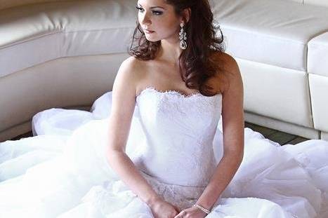 Montreal Bride Makeup Ally Zwonok (3).jpg