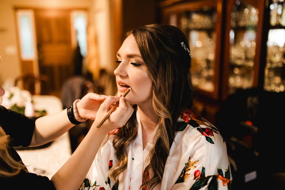 Kelly getting ready!