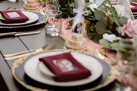 Burgundy & blush table setting