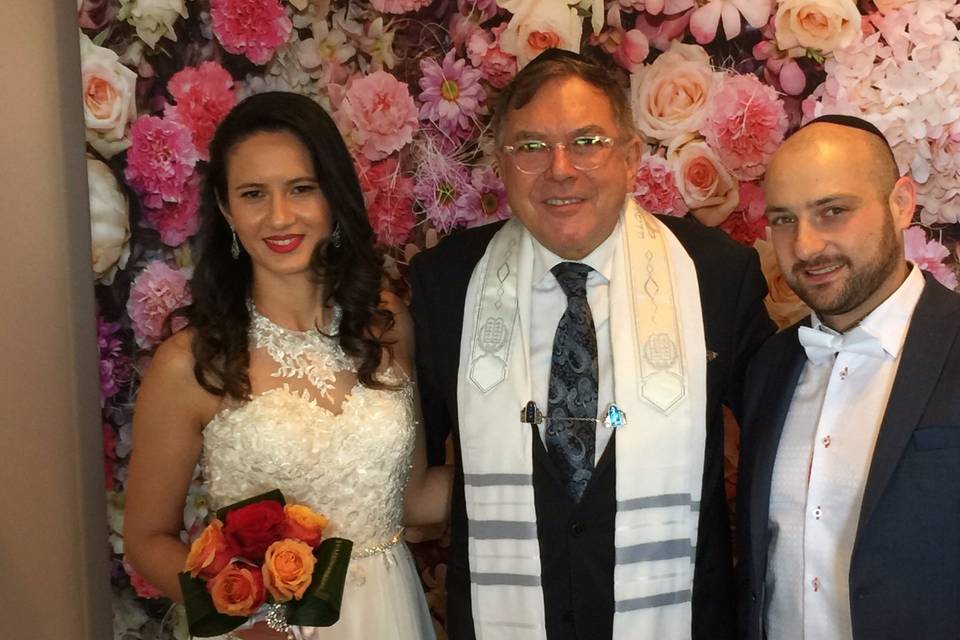 Mariages à Bras Ouverts: Célébrant Montreal-Quebec Officiant