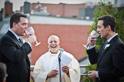 Mariages à Bras Ouverts: Célébrant Montreal-Quebec Officiant