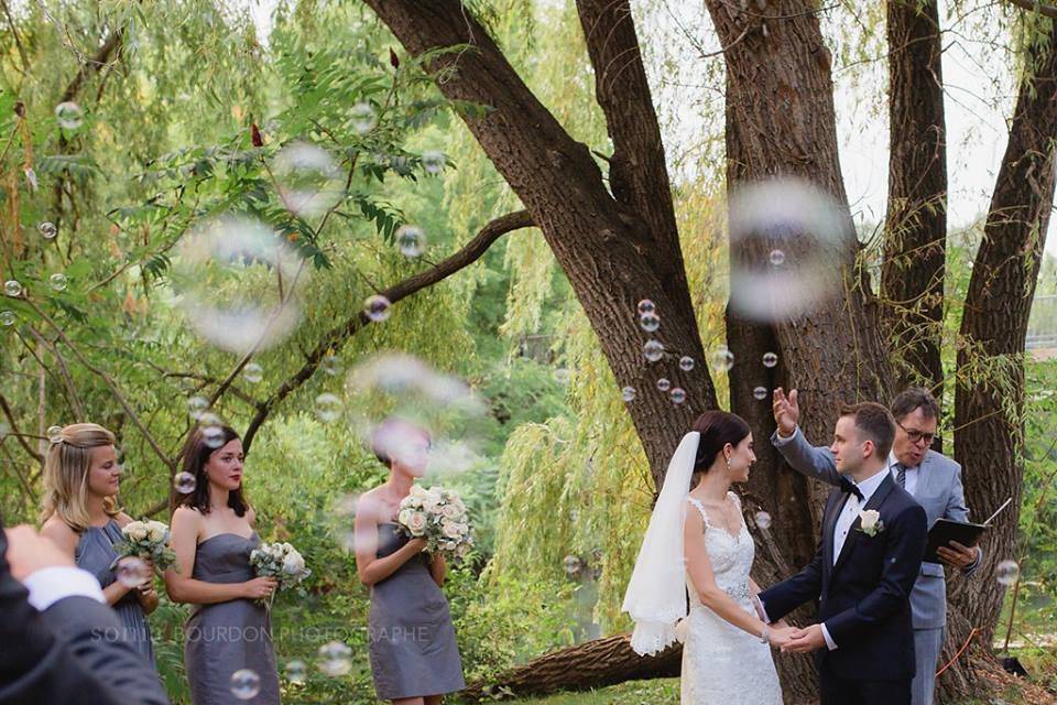 Mariages à Bras Ouverts: Célébrant Montreal-Quebec Officiant