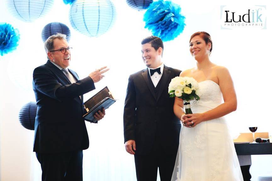 Mariages à Bras Ouverts: Célébrant Montreal-Quebec Officiant