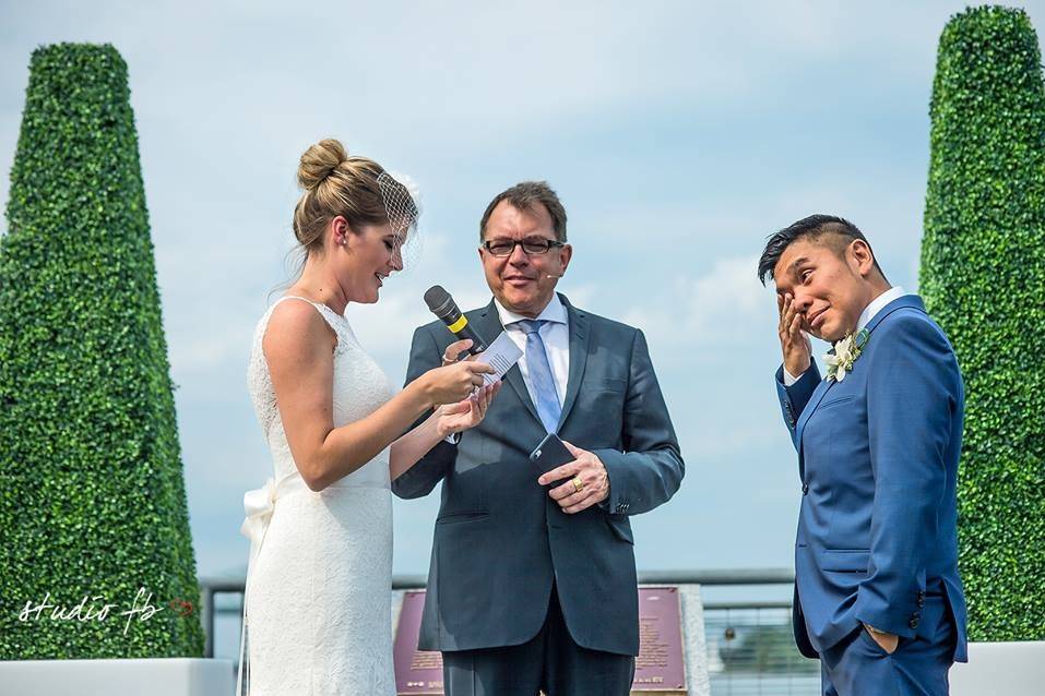 Mariages à Bras Ouverts: Célébrant Montreal-Quebec Officiant