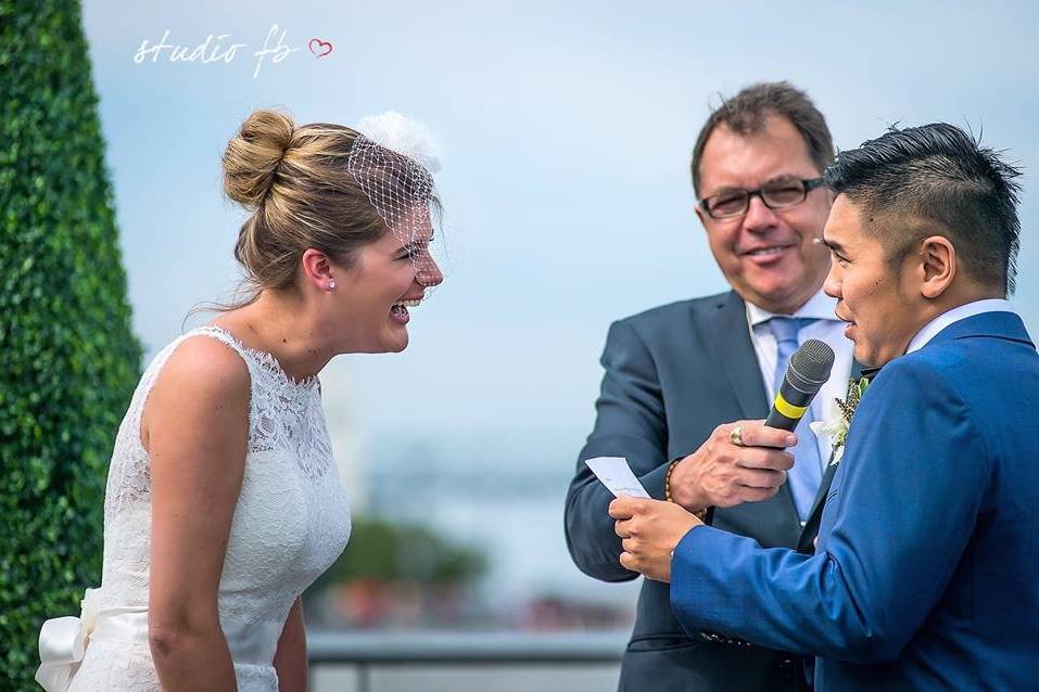 Mariages à Bras Ouverts: Célébrant Montreal-Quebec Officiant