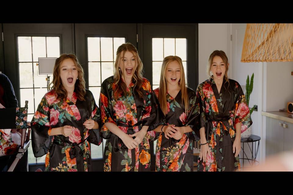 Bridesmaids first look