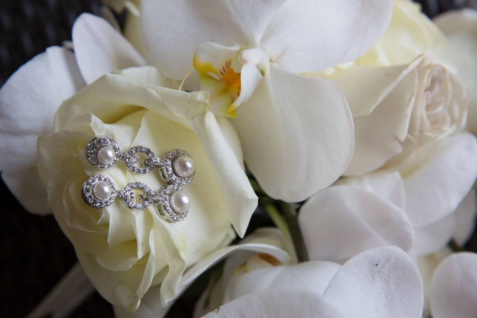 White flowers and earrings