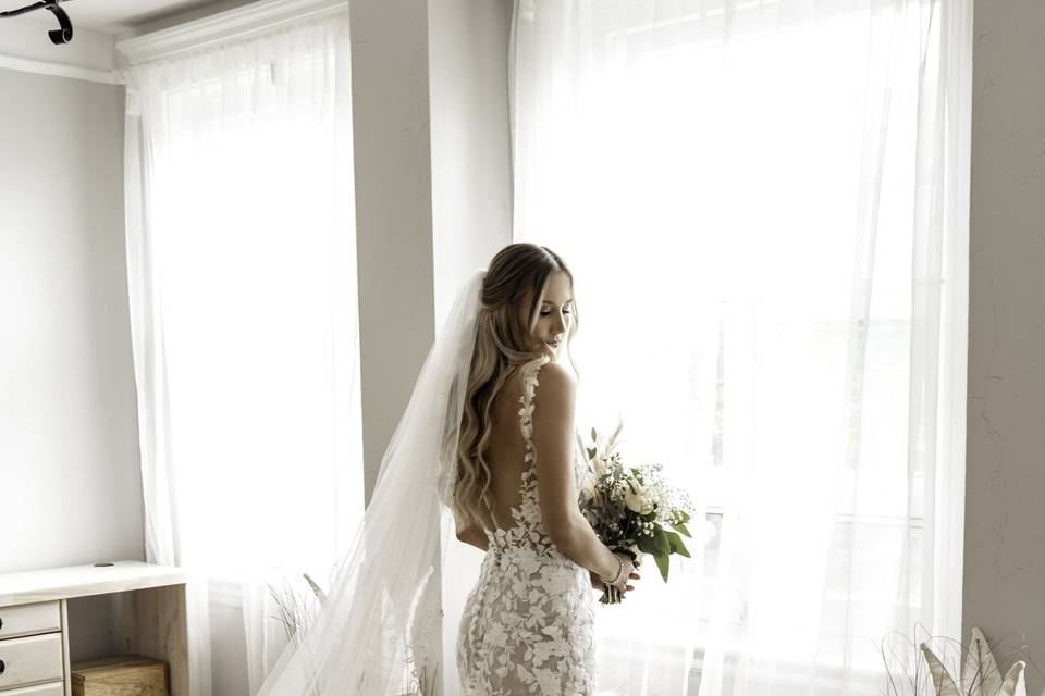 Bride with wedding bouqette