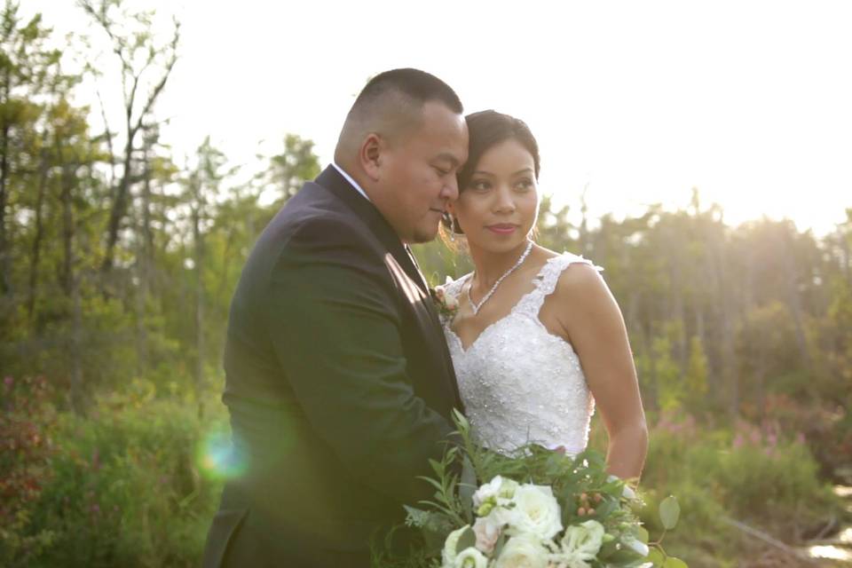 Kitchener, Ontario wedding couple