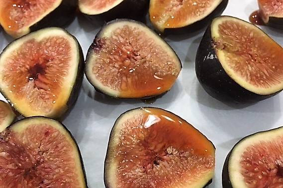 Icewine roasted figs