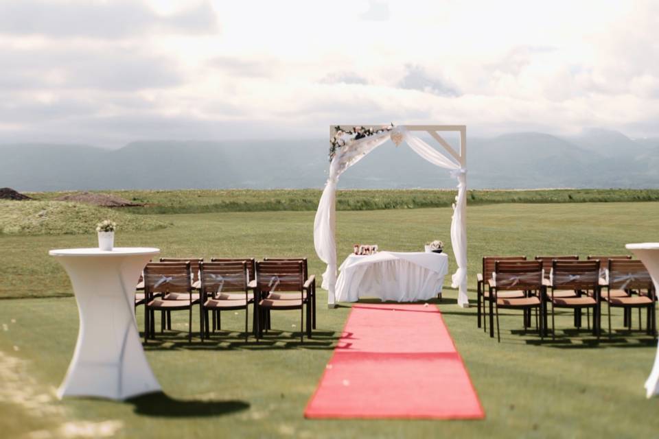 Wedding altar