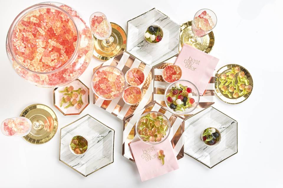 Floral gummy: champagne roses