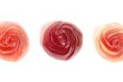 The beautiful red rose gummies