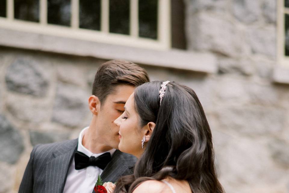 Gorgeous Luvo bride groom