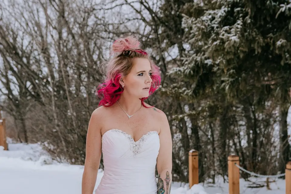 Pearl and Birch Wedding Consignments - Dress & Attire - Winnipeg 