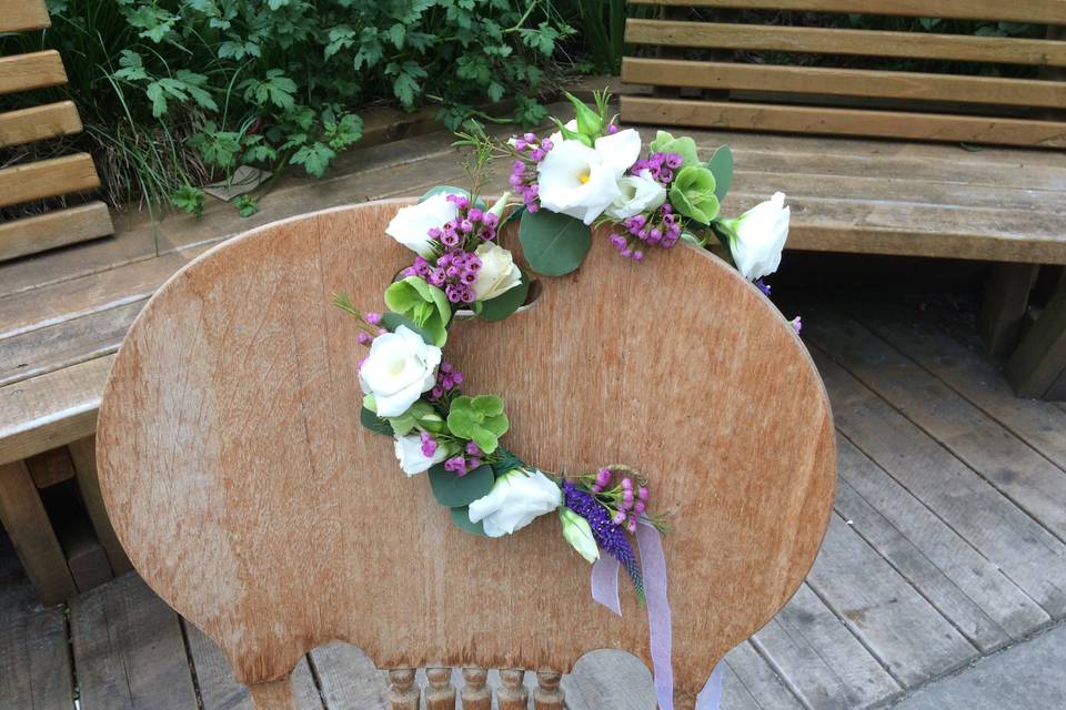 Flower girl crowns