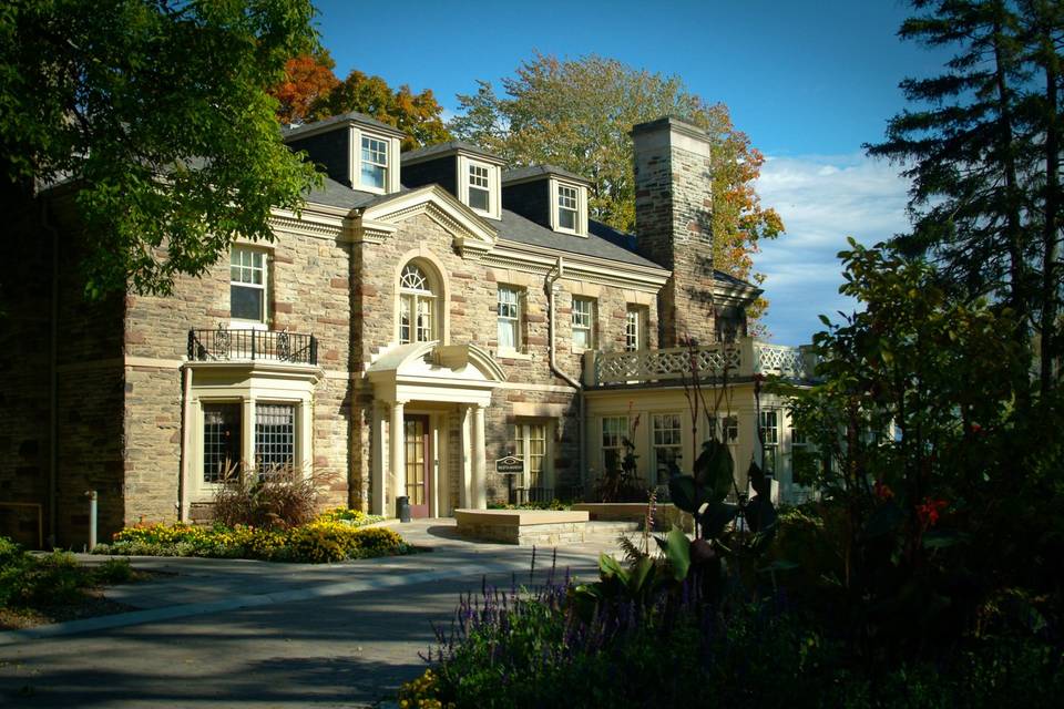 Paletta Mansion