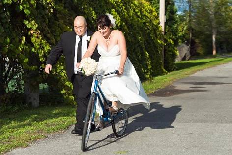 Ottawa, Ontario wedding couple
