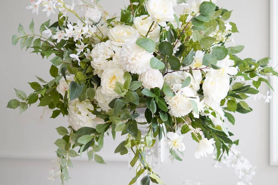 Lush and white centerpiece