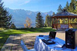 The Calgary Wedding DJs