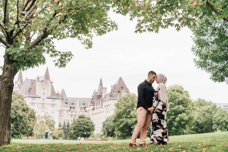 Outdoor engagement session