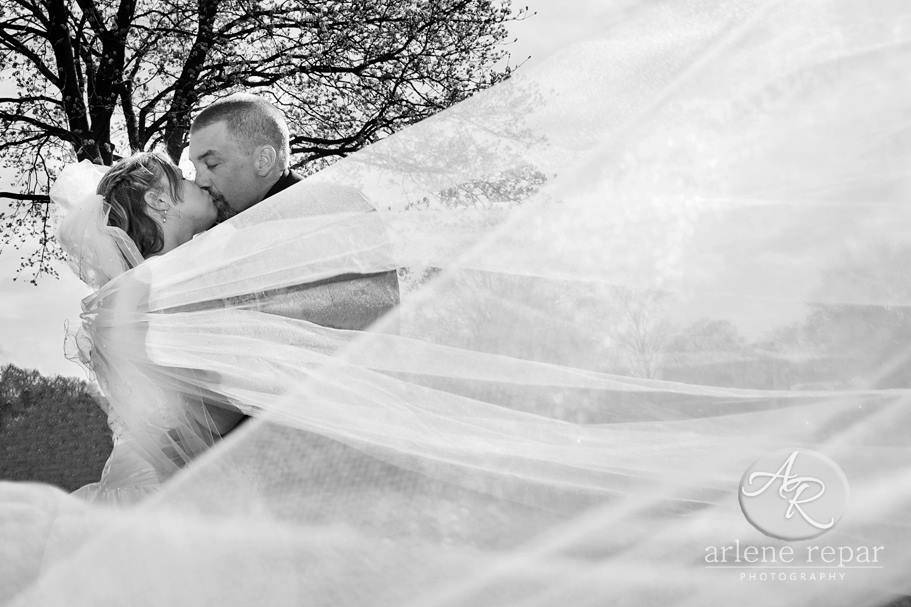 Trenton, Ontario bride and groom