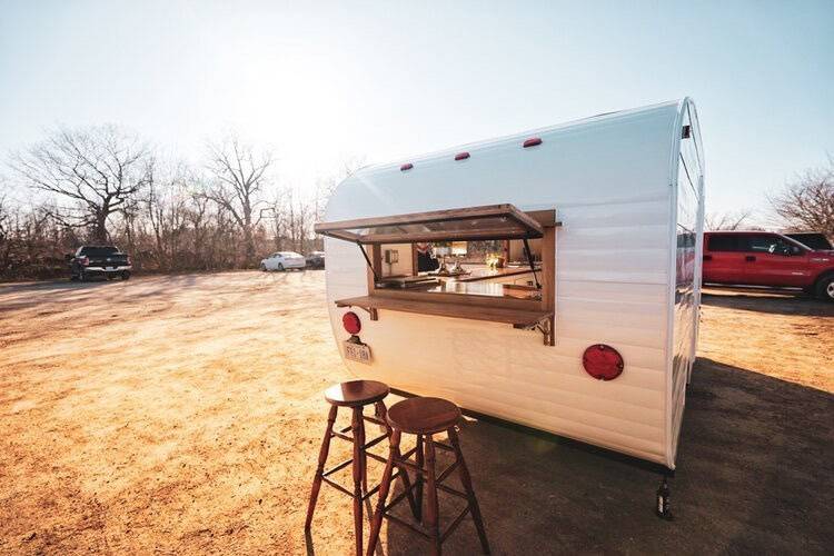 Bar-Trailer