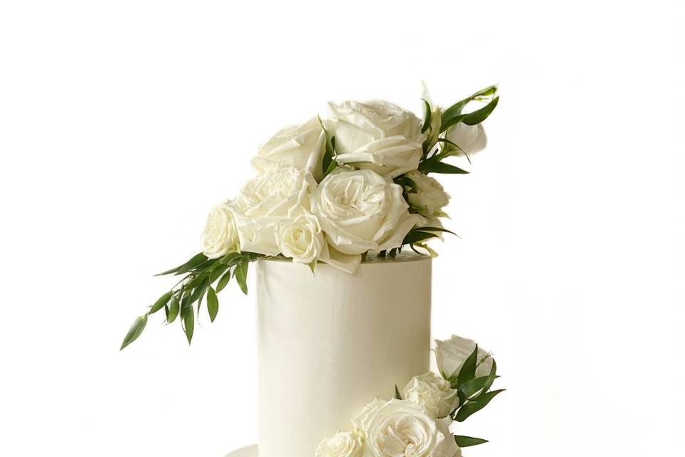 Smooth white buttercream cake