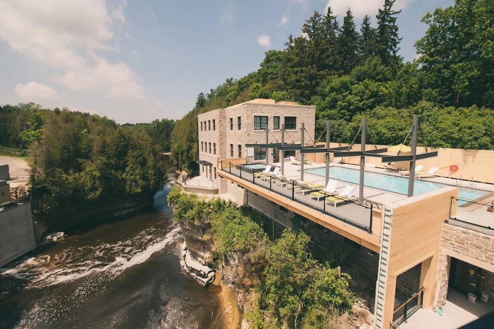 Rooftop Pool Deck