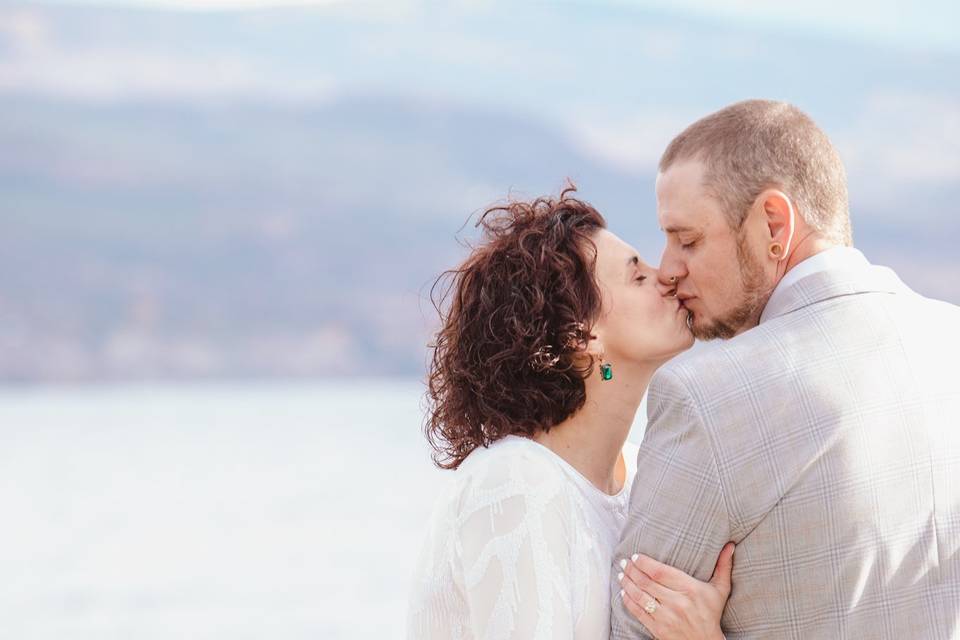 Okanagan beach wedding