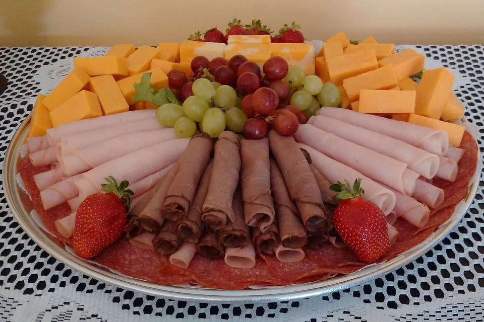 Mixed meat and cheese platter