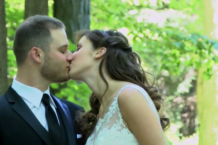 Toronto, Ontario wedding couple