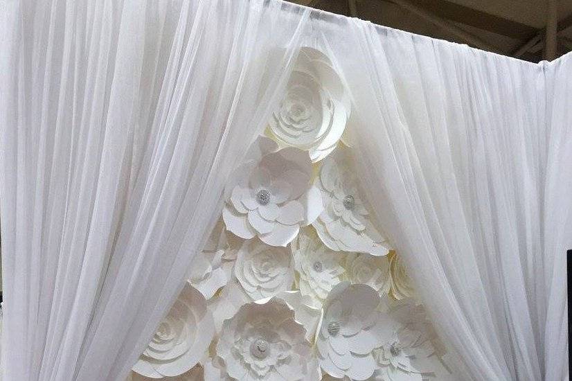 All white 5x7 ft Flower Wall