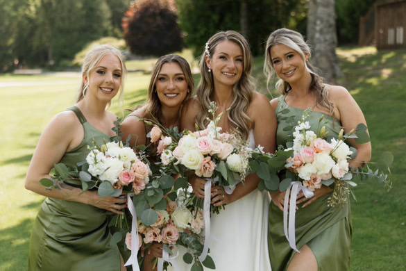 Bridal party bouquets