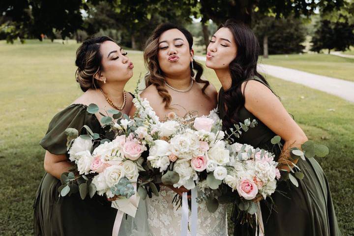 Bridal party flowers
