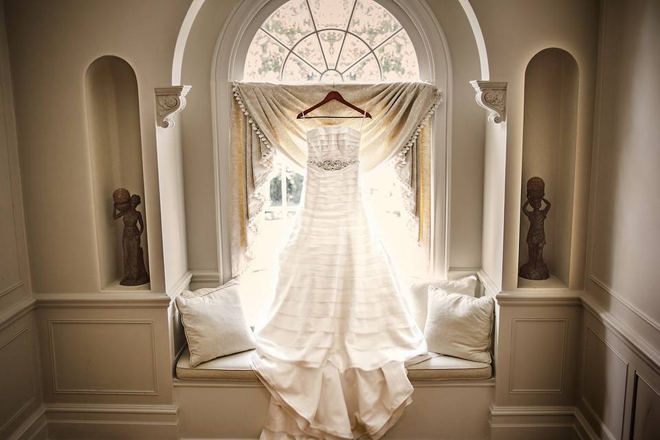 Mississauga, Ontario bridal gown