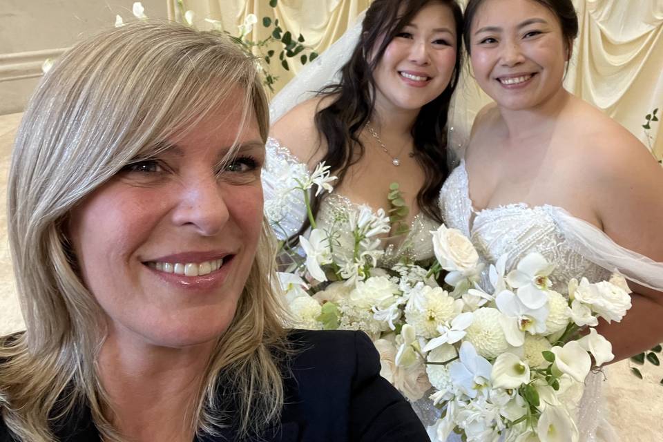 Beauties at the Bellvue!