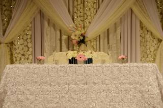 A&R Elegant Chic Designs 1