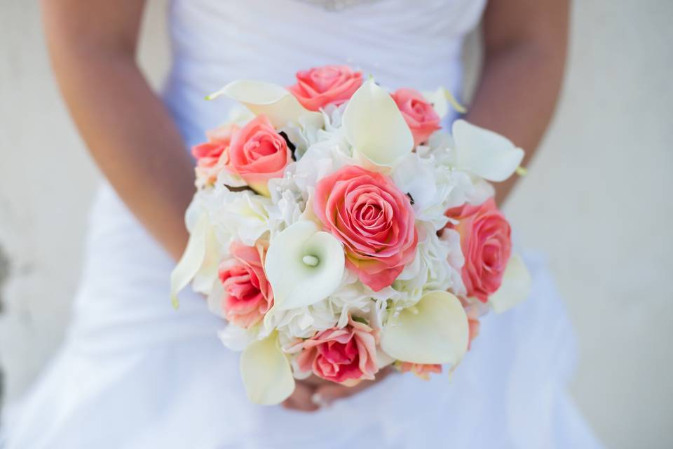 Coral rose wedding bouquet