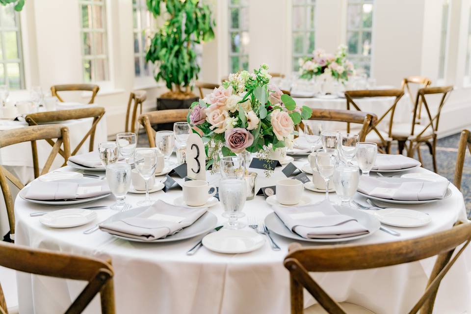 Elegant Table Decor