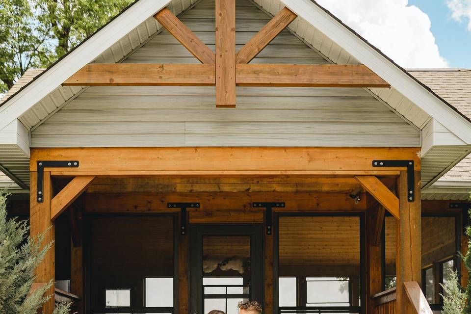 Cabin Wedding in Gimli