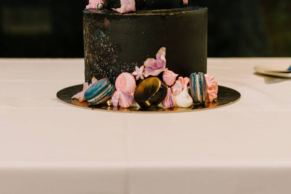 Midnight Themed Cake