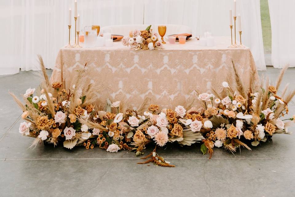 Sweetheart Table