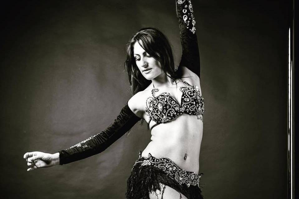 Belly dance