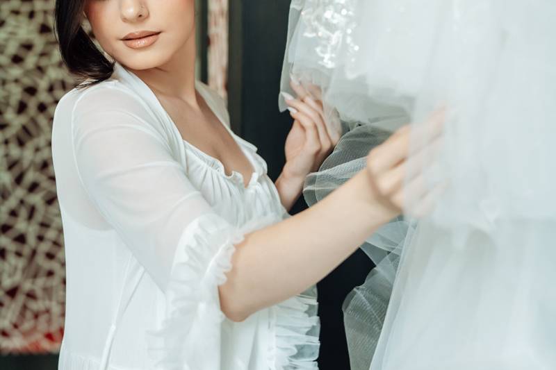 Damien & Pardis The dress