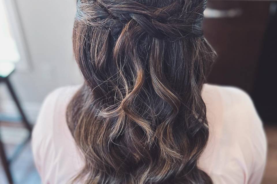 Elegant Bridal Hair Makeup