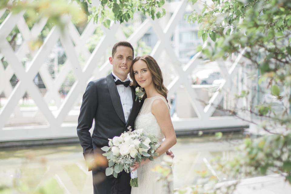 Great bridal party shot