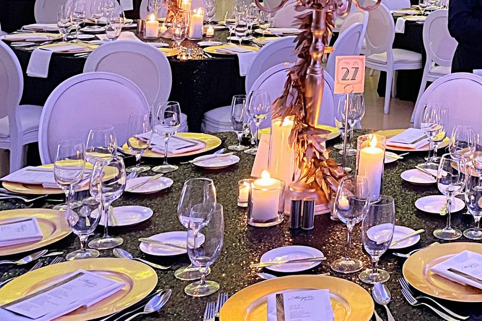 Gold Candelabra with Led taper